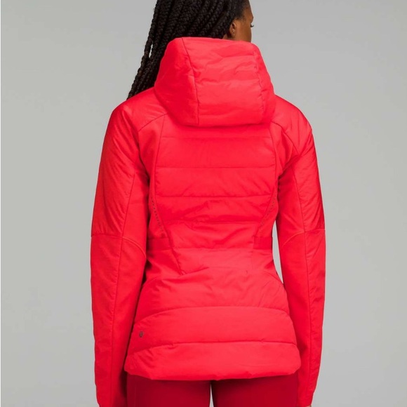 NWT lululemon down for it all jacket 8 red - Picture 2 of 16